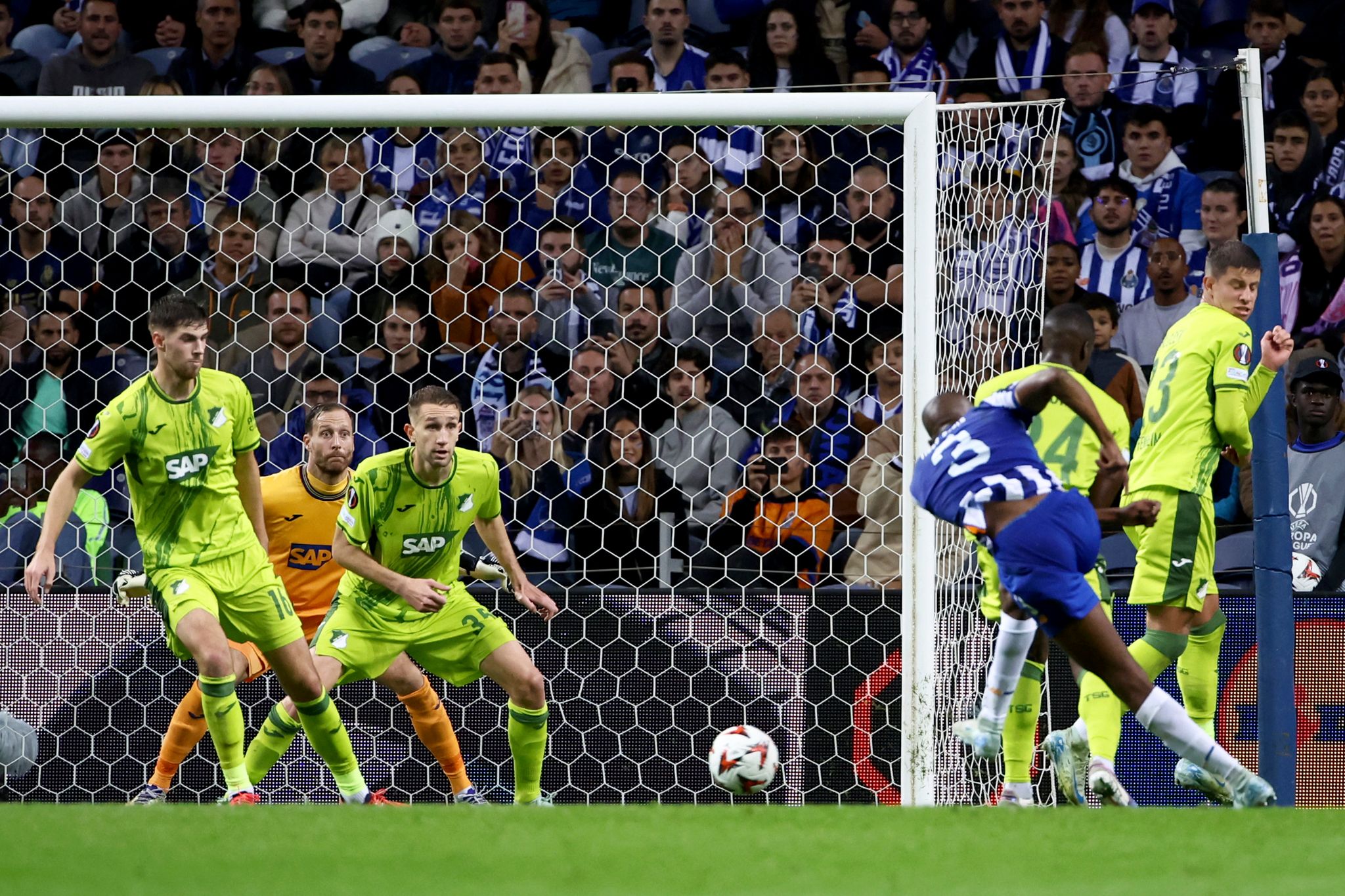 Erste europäische Pleite: Hoffenheim verliert 0:2 in Porto