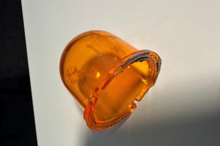 Auto angefahren in Lübeck – Polizei sucht Zeugen