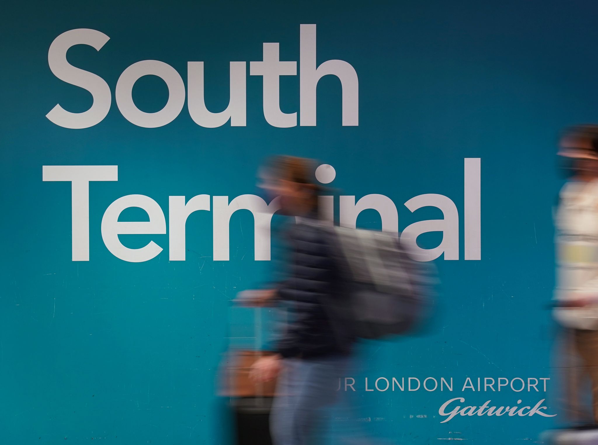 Alarm an Londoner Flughafen: Gatwick öffnet Terminal wieder