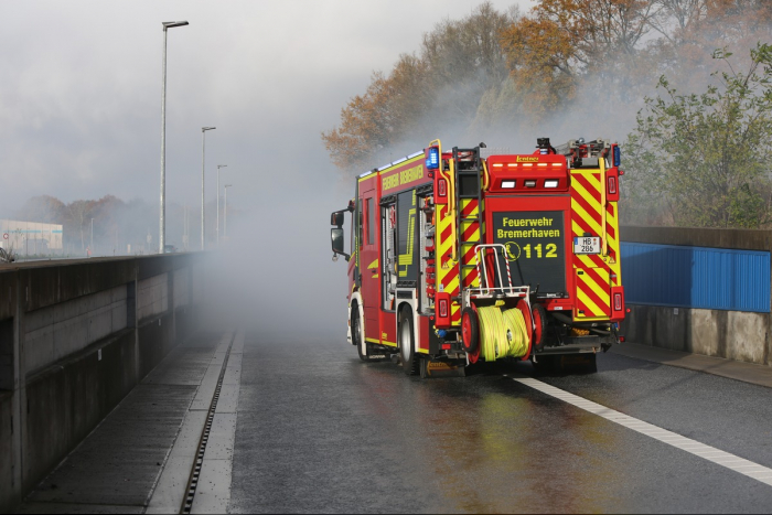 Lehe: Feuerwehr Bremerhaven übt im Hafentunnel