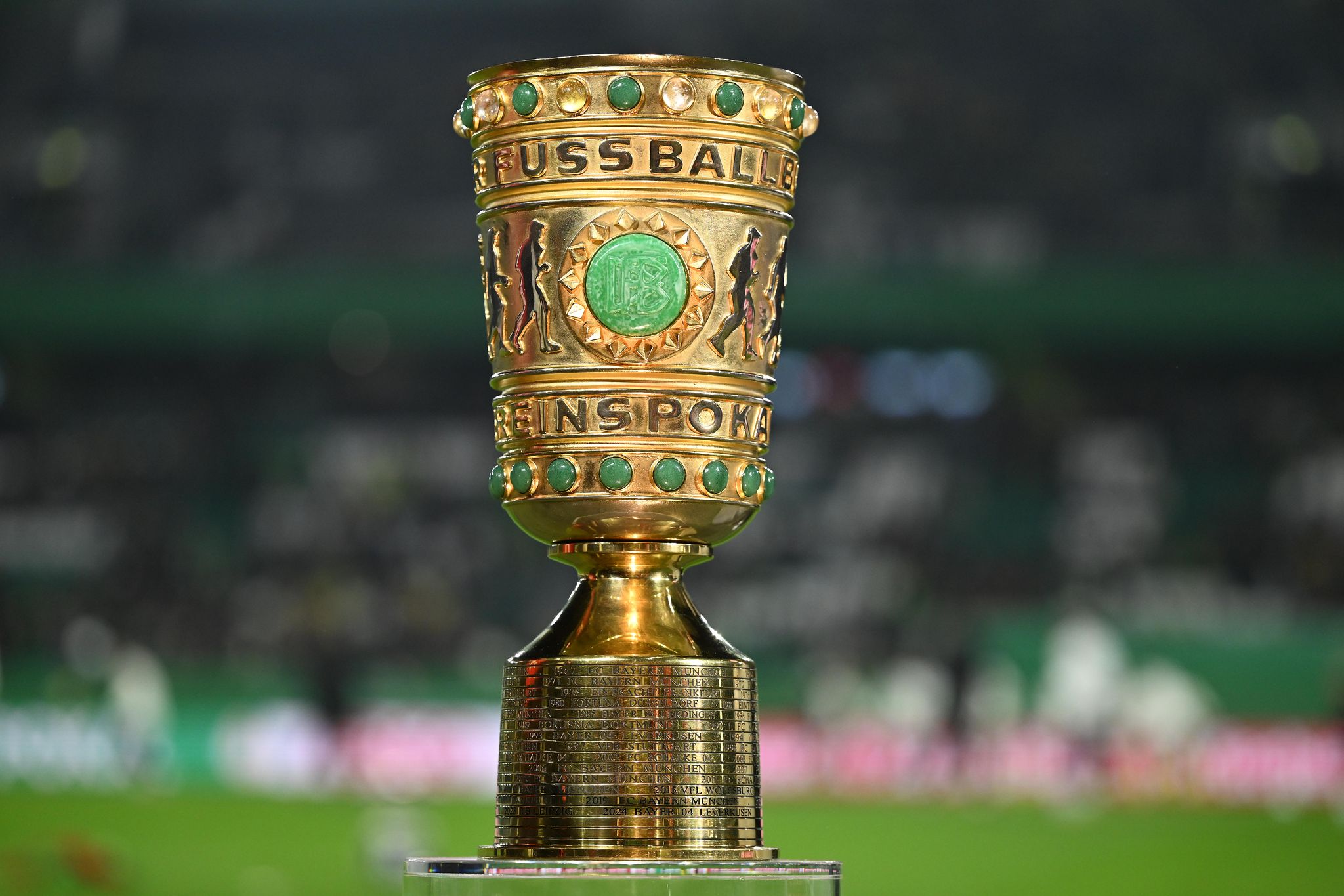 Top-Duell Bayern gegen Bayer im Achtelfinale