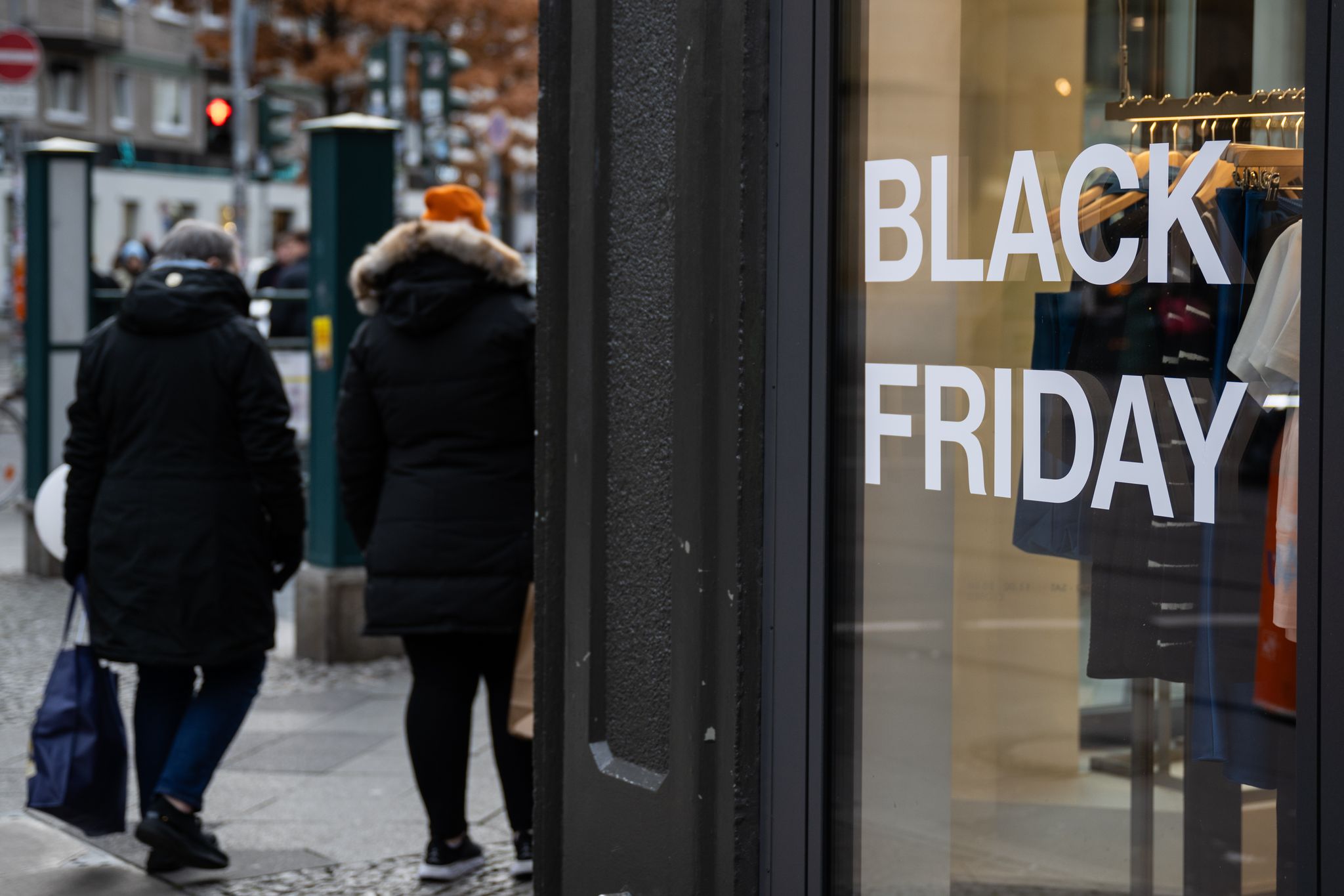 Black Friday in Deutschland: Rabattschlacht und Schnäppchenjagd