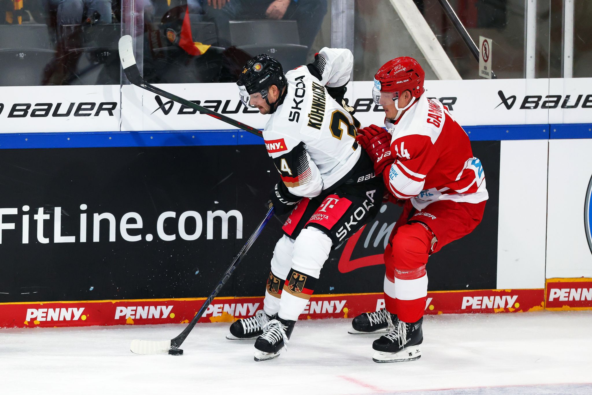 Deutschland Cup: Eishockey-Nationalmannschaft verpatzt Auftakt gegen Dänemark