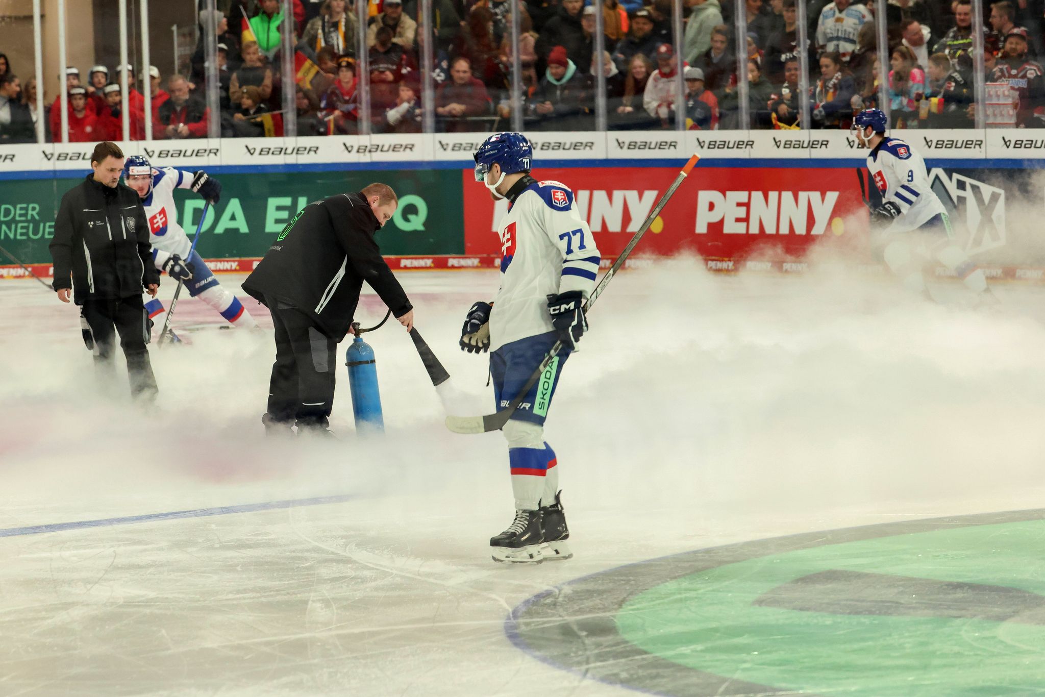 2:6 gegen Slowakei: DEB-Team enttäuscht bei Deutschland Cup