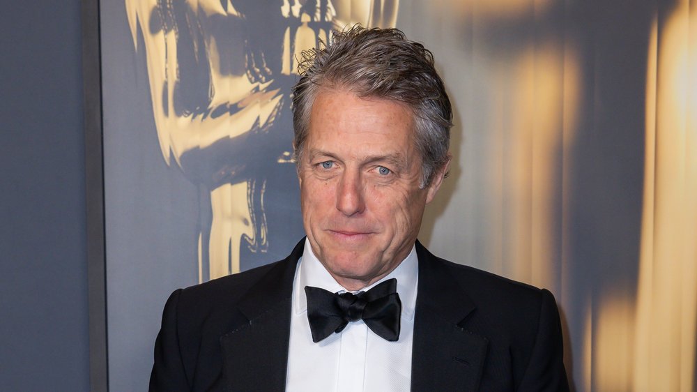 Hugh Grant bereut es, spät Vater geworden zu sein