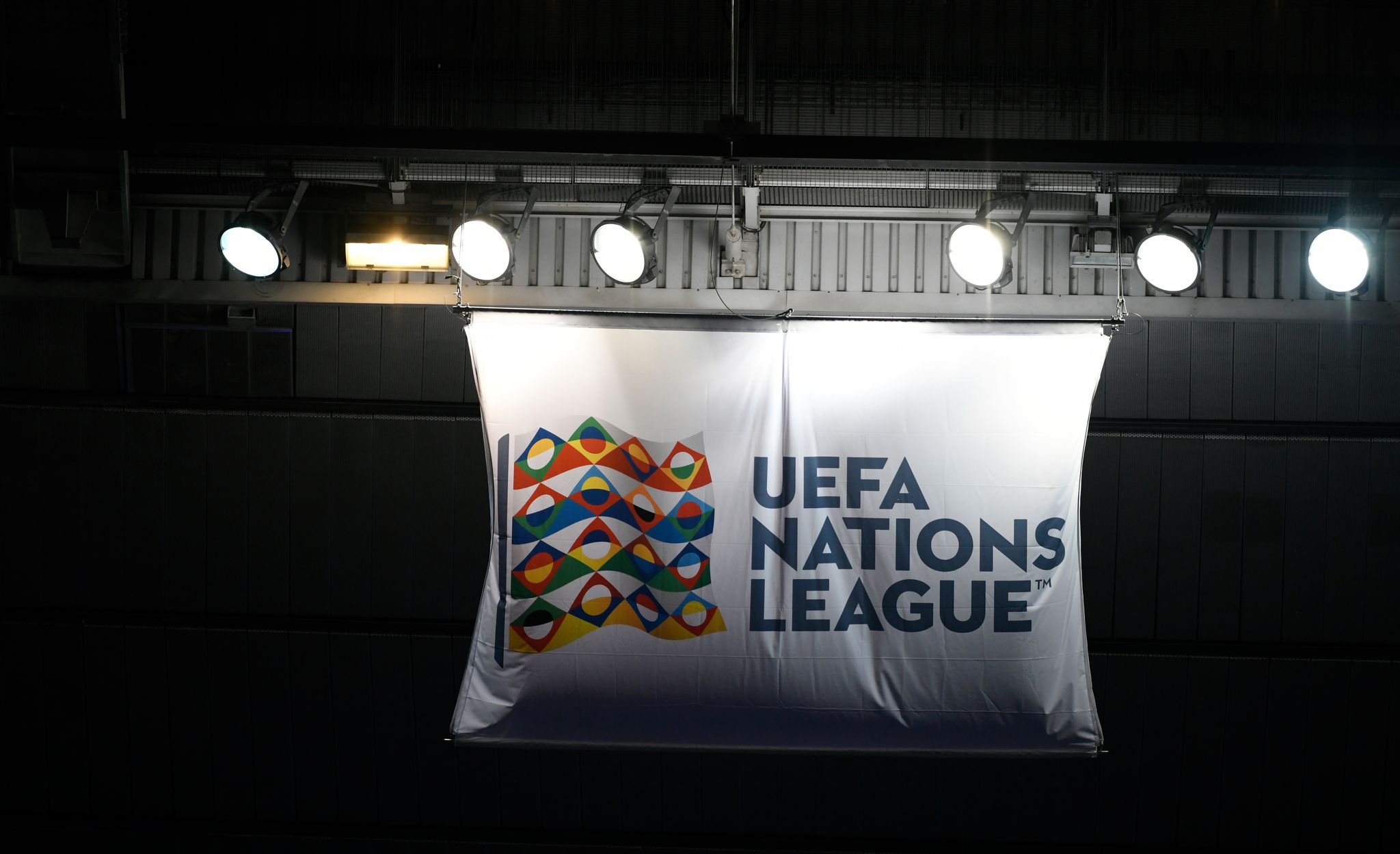 UEFA nach Spielabbruch durch Kosovo gefordert