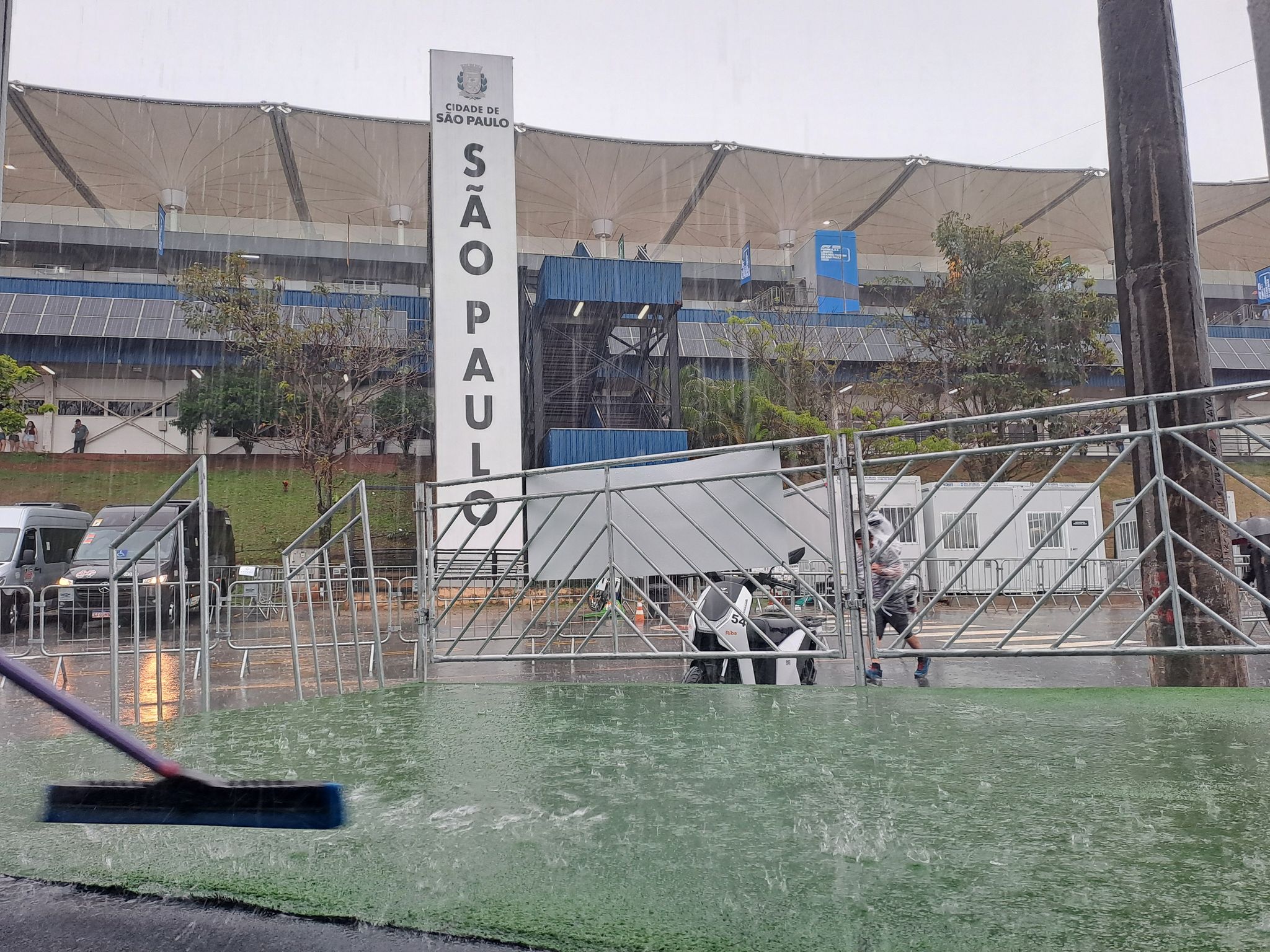 Bangen in São Paulo: Unwetter halt Formel 1 auf