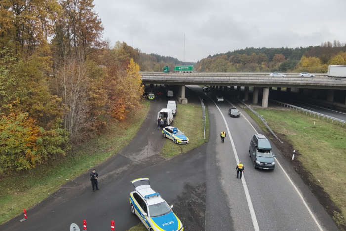 Autobahnen 3 und 45 / Seligenstädter Dreieck: Verstöße bei Autobahnkontrollen
