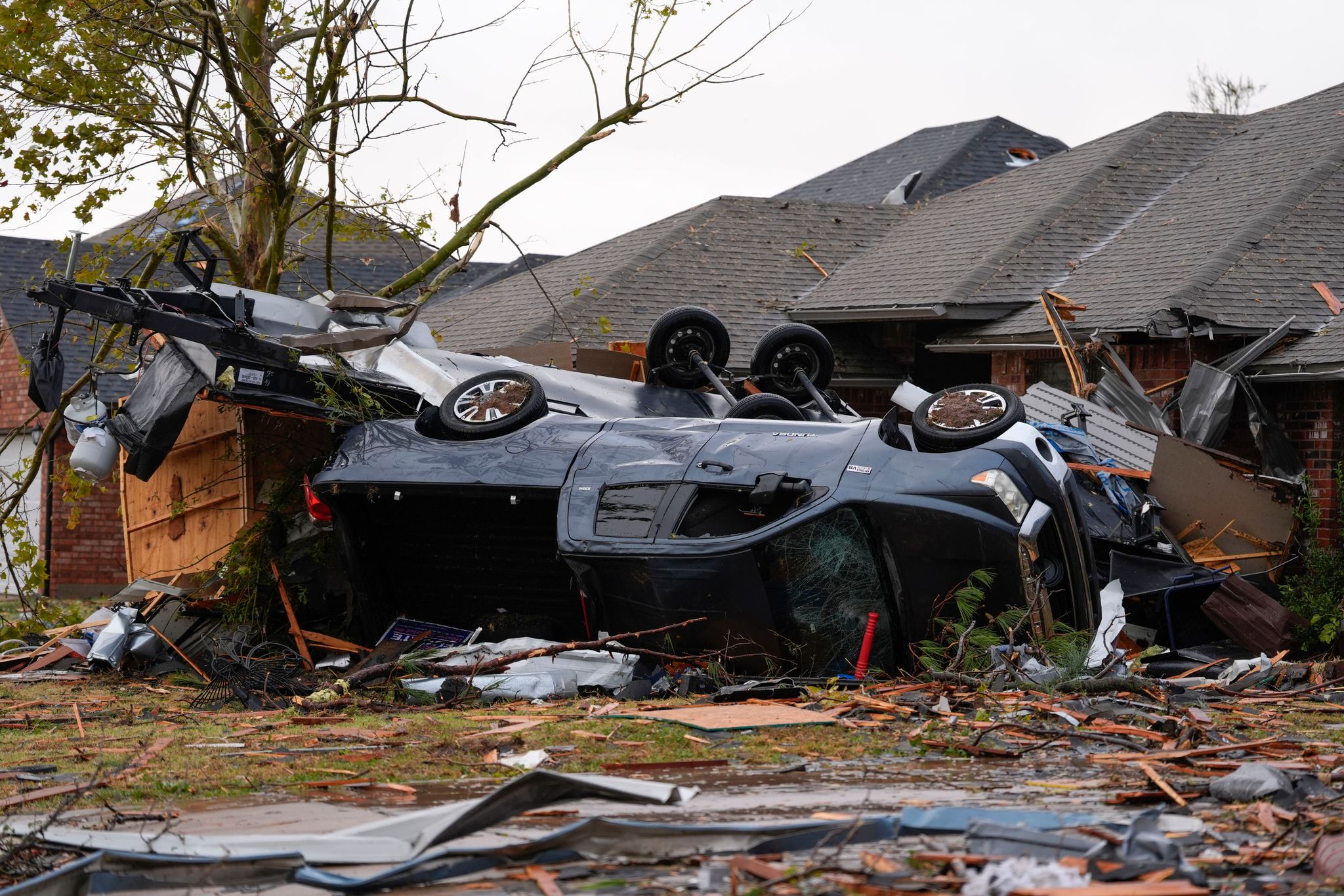 Verletzte und Verwüstung nach Tornados in Oklahoma