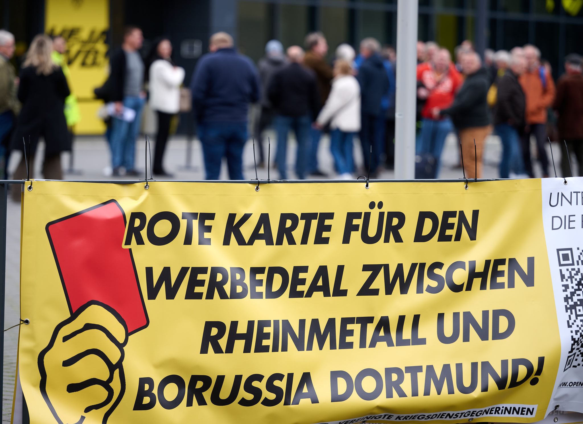 BVB-Aktionäre lehnen Gegenantrag zu Rheinmetall ab