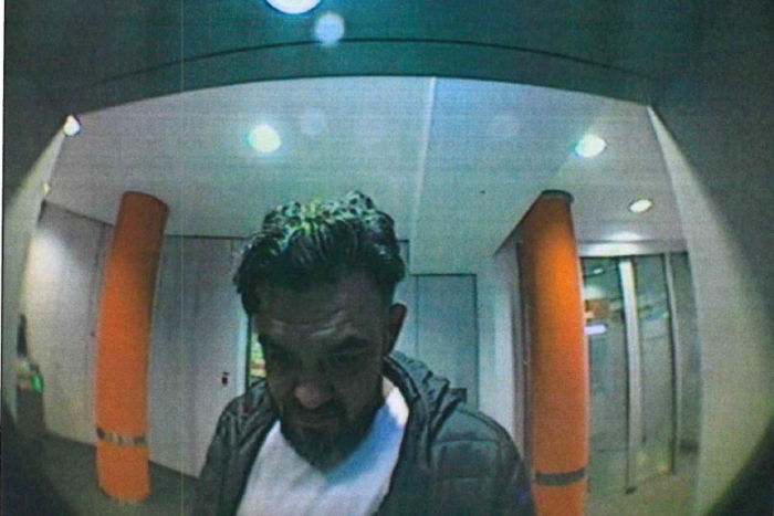 Saarbrücken: Öffentliche Fahndung nach EC-Karten-Dieb