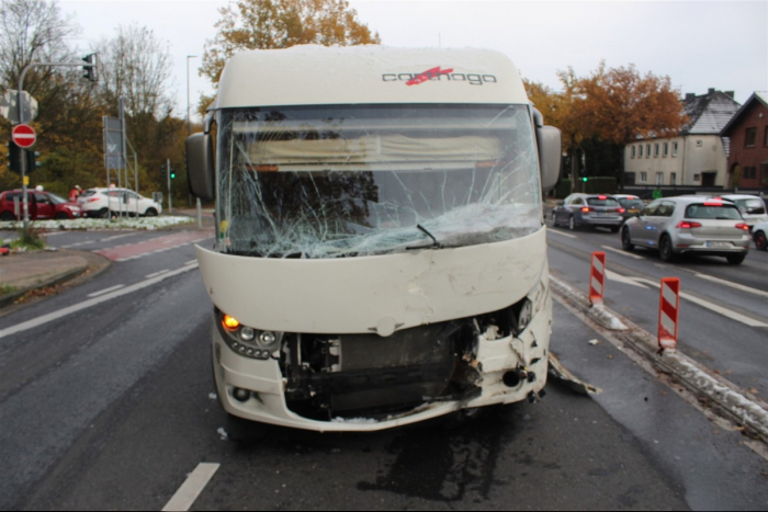 Aachen: Verkehrsunfall auf Pariser Ring