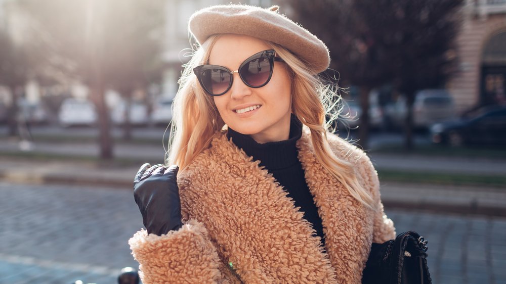 Kuschelige Herbstmode: Influencer setzen auf Fell und Teddy