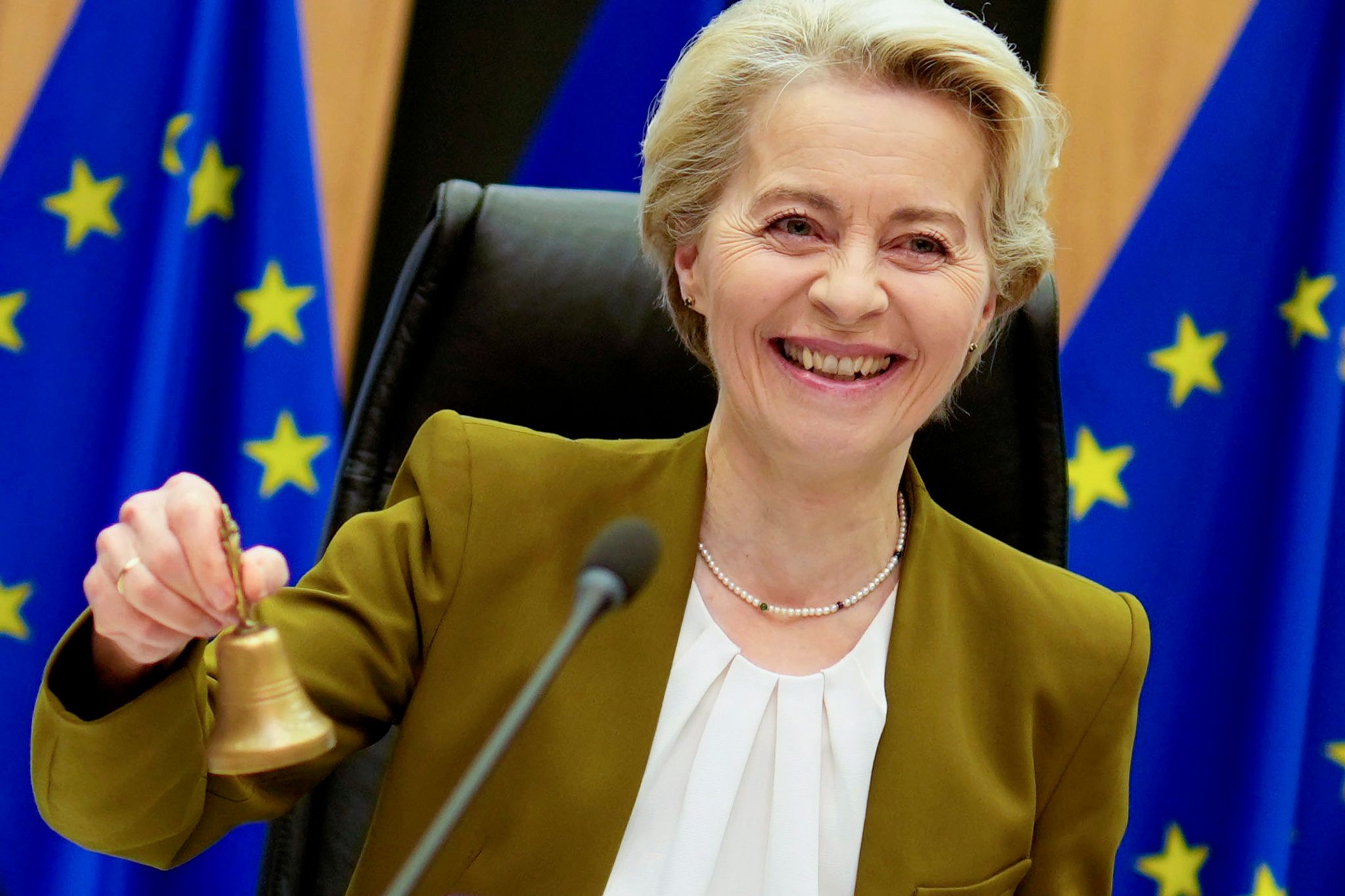 Neue EU-Kommission unter von der Leyen abgestimmt