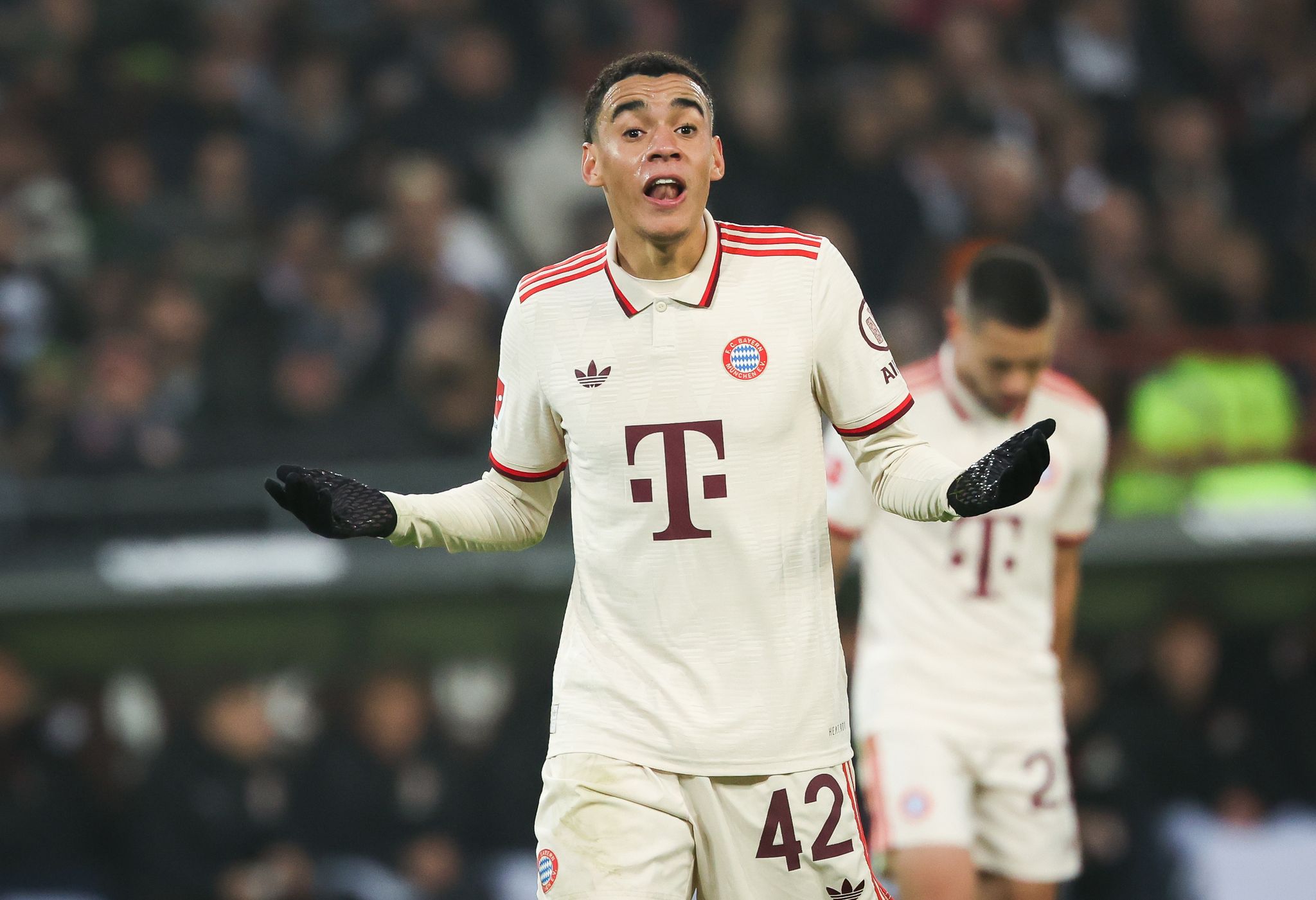 Musiala kann es auch aus der Ferne – Bayern buhlen weiter