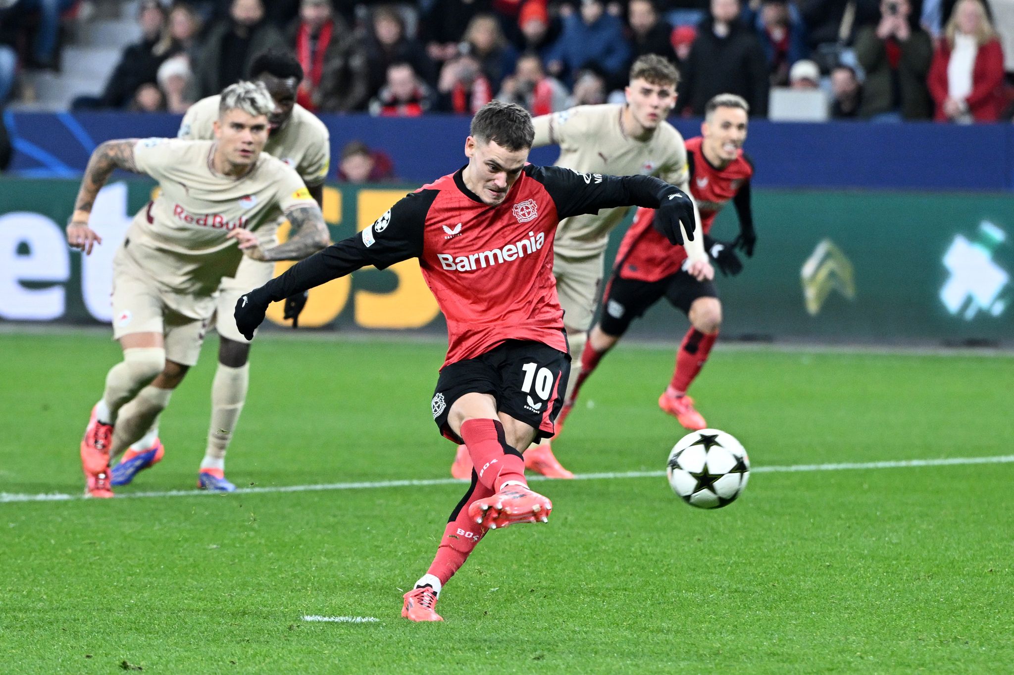 Wirtz führt Bayer zum souveränen 5:0-Erfolg gegen Salzburg