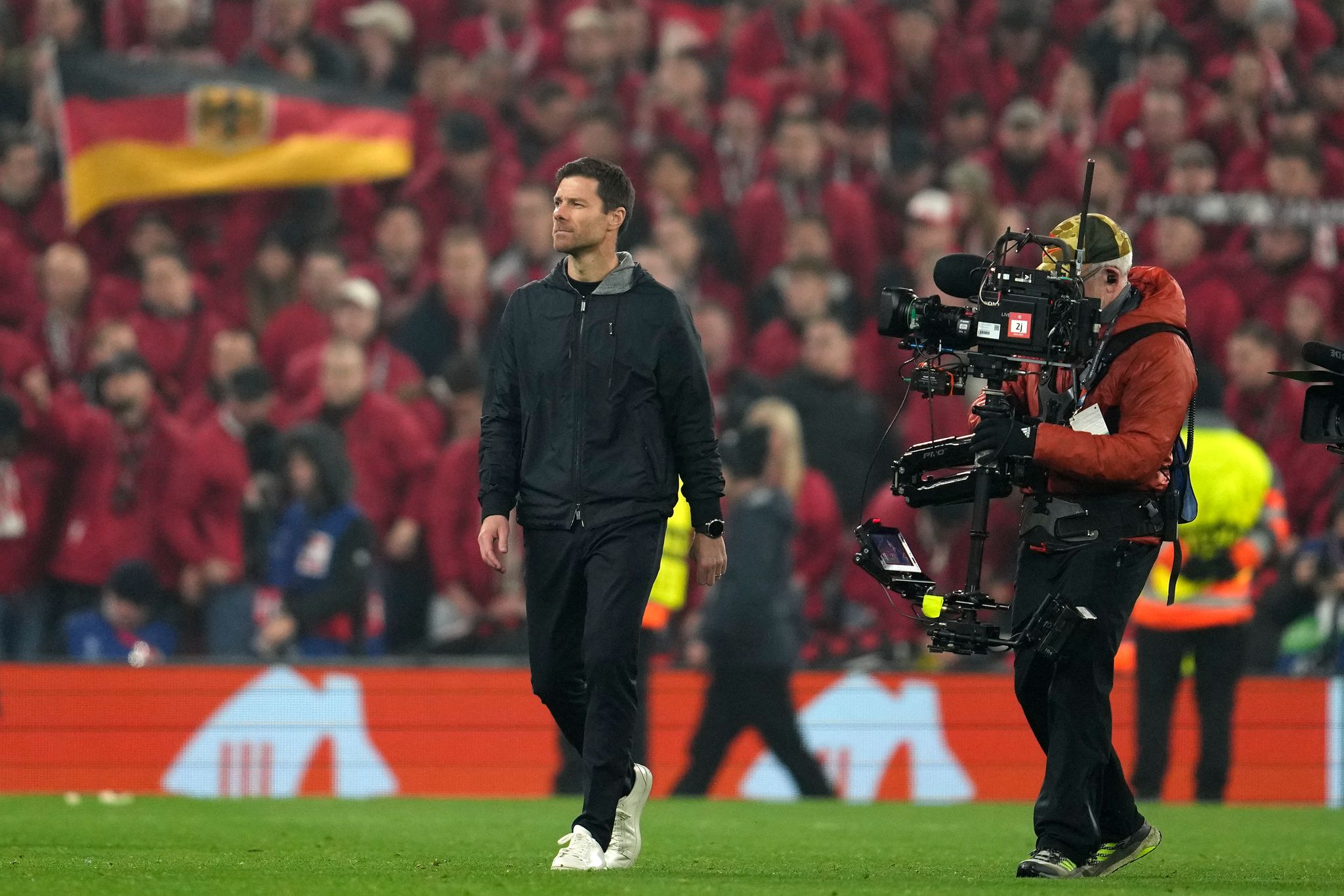 War es die Anfield-Atmosphäre? Bayers bittere Lehrstunde