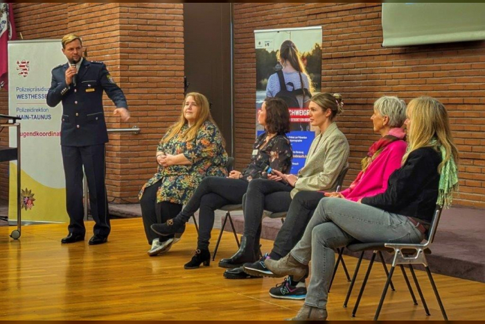 Aktion Schutzschild – Fachfortbildung im Main-Taunus-Kreis