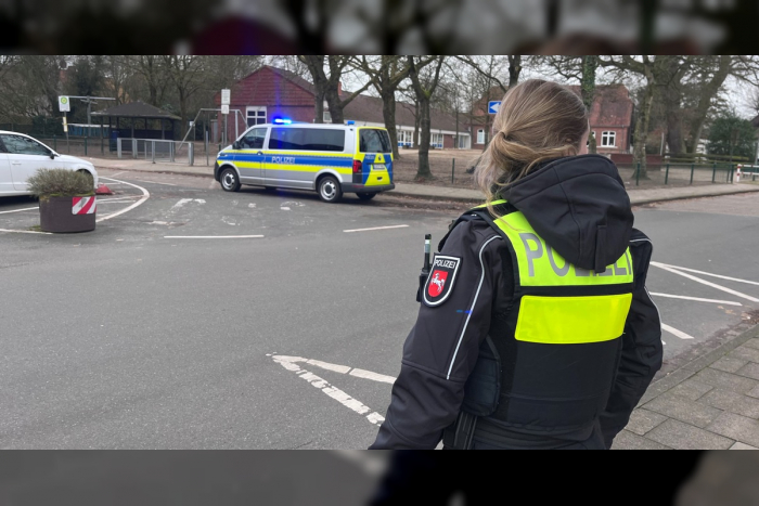 Verkehrskontrollen an Grundschulen in Loxstedt, Schiffdorf, Hagen und Beverstedt