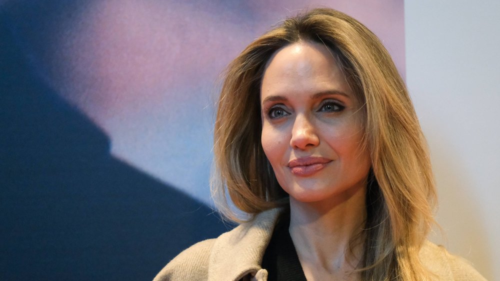 Bewegende Rede: Angelina Jolie ehrt ihre verstorbene Mutter