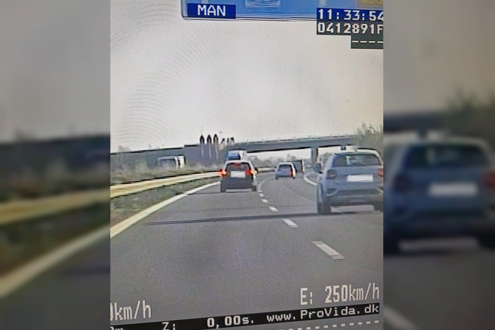 Neuruppin: Verstoß gegen Mindestabstand auf der Autobahn