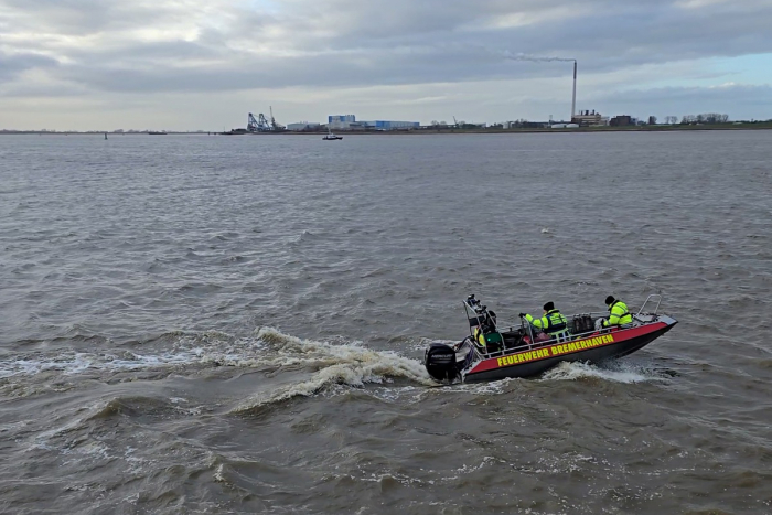 Alarmübung auf der Weser vor Bremerhaven