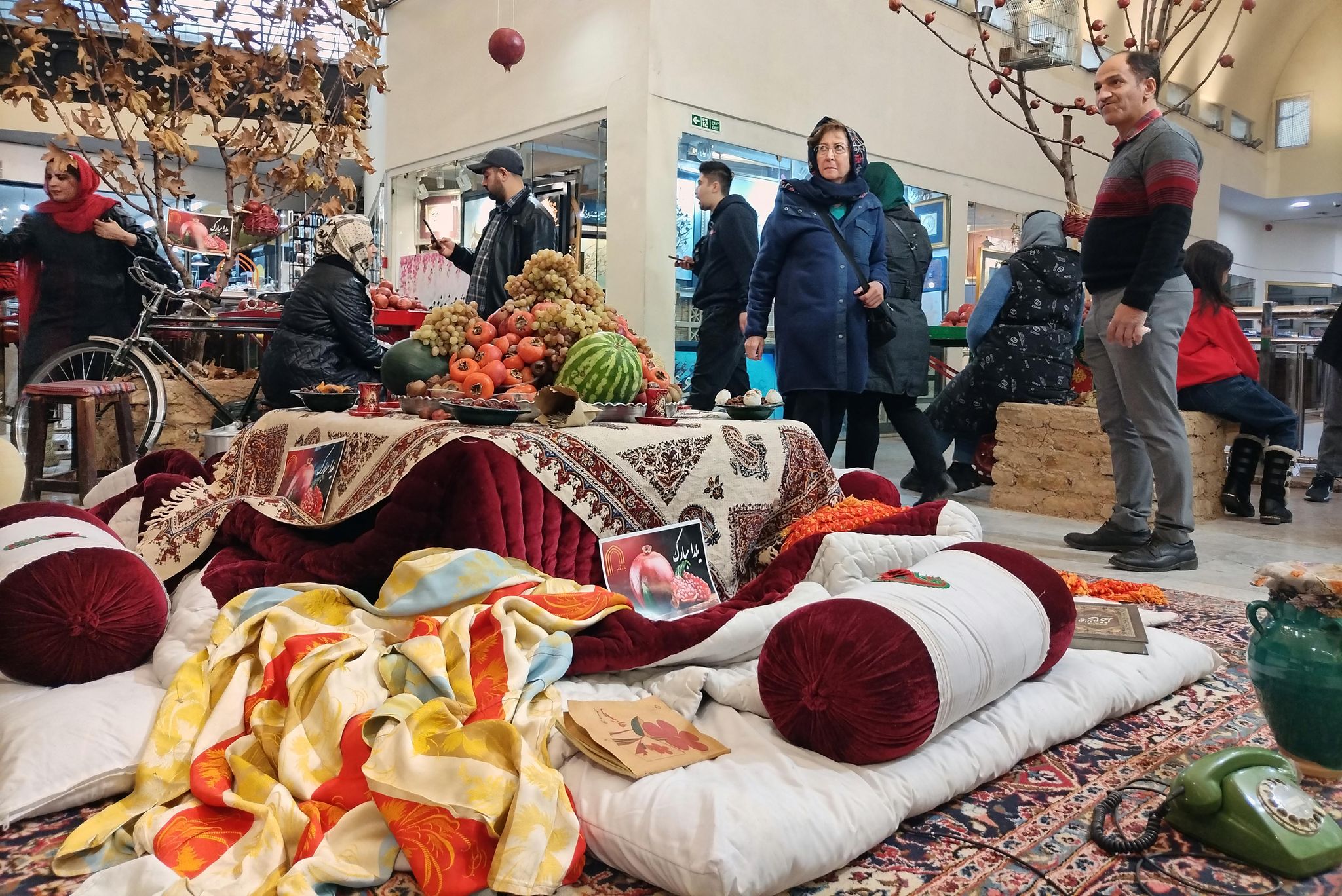 Millionen feiern persische Jalda-Nacht