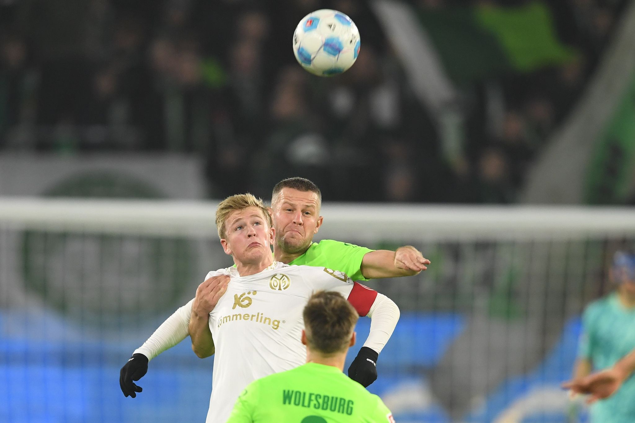 Spektakulärer Heimsieg! VfL Wolfsburg erklimmt Europa-League-Platz