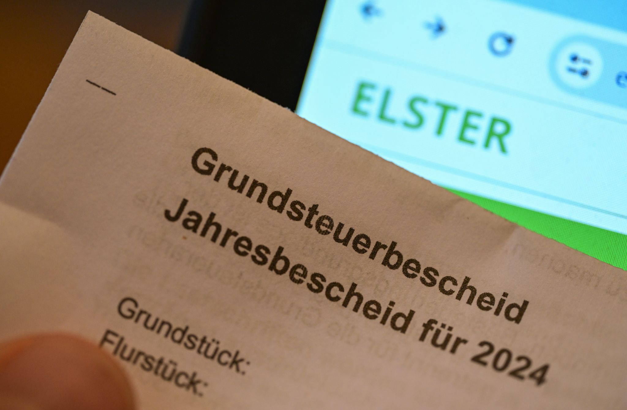 Grundsteuerreform 2025: Kein Geld überweisen bis Bescheid erhalten