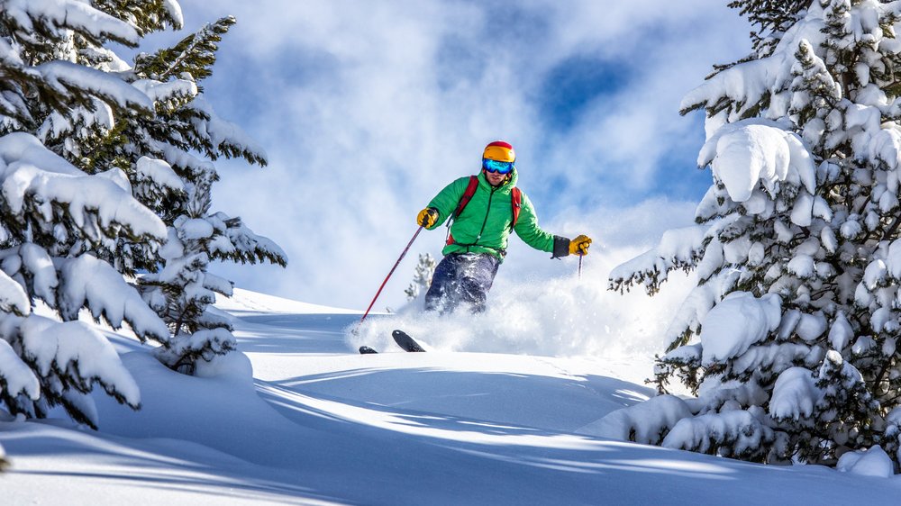 Die Skisaison geht los: So vermeiden Wintersportler Verletzungen