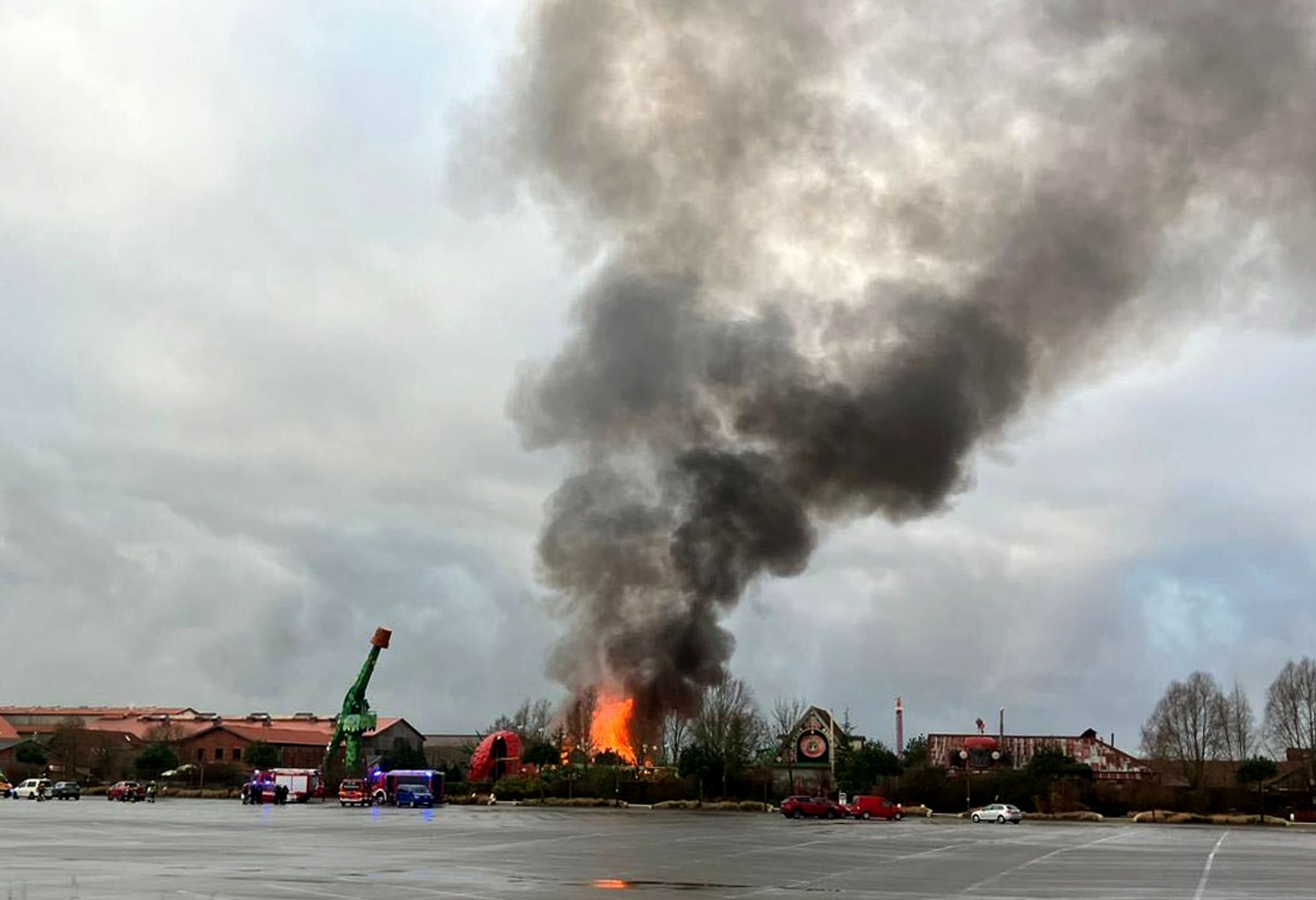 Hohe Schadenssumme nach Feuer in «Karls Erlebnis-Dorf»