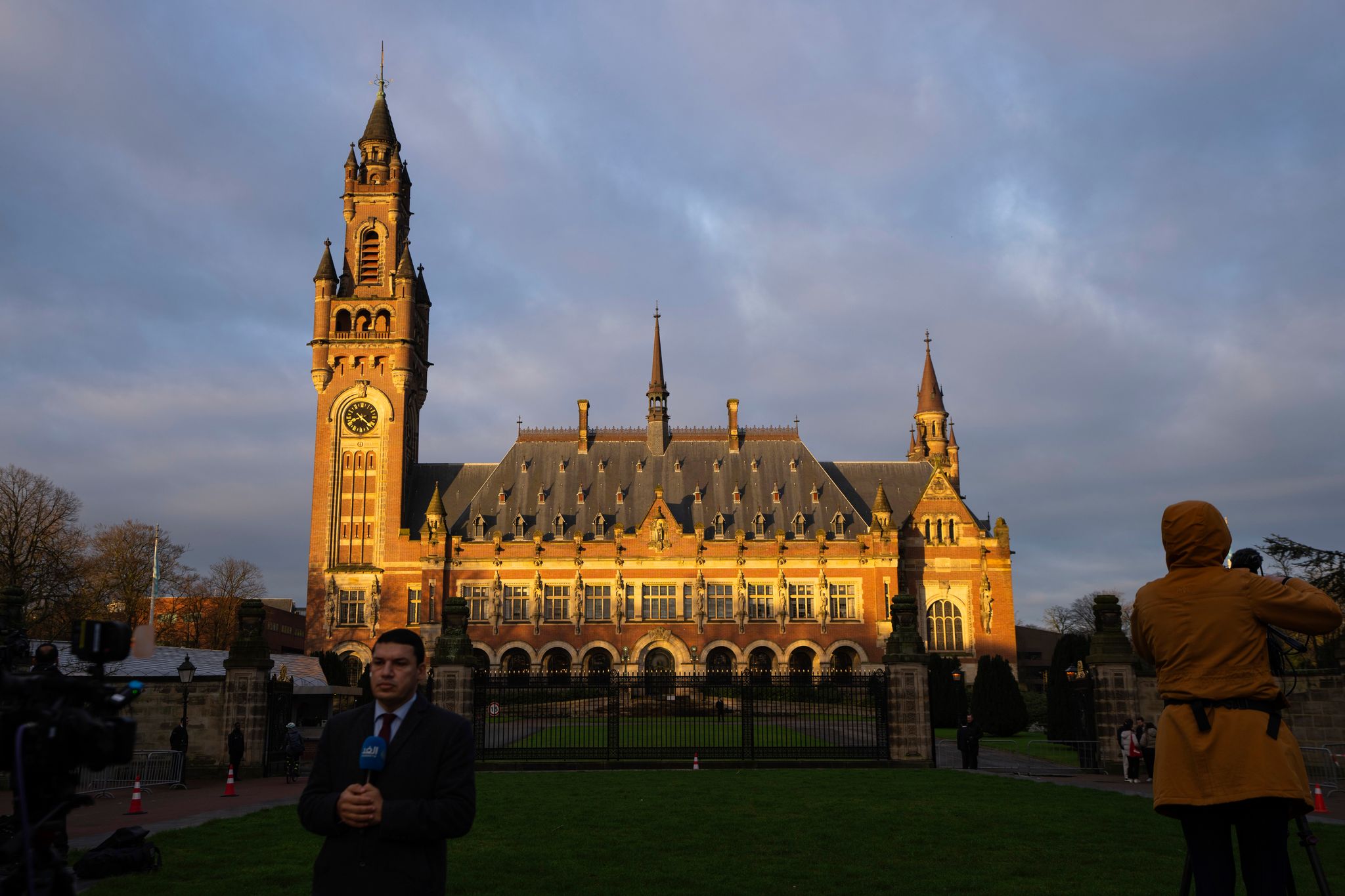 Historischer Fall vor Internationalem Gerichtshof in Den Haag gestartet