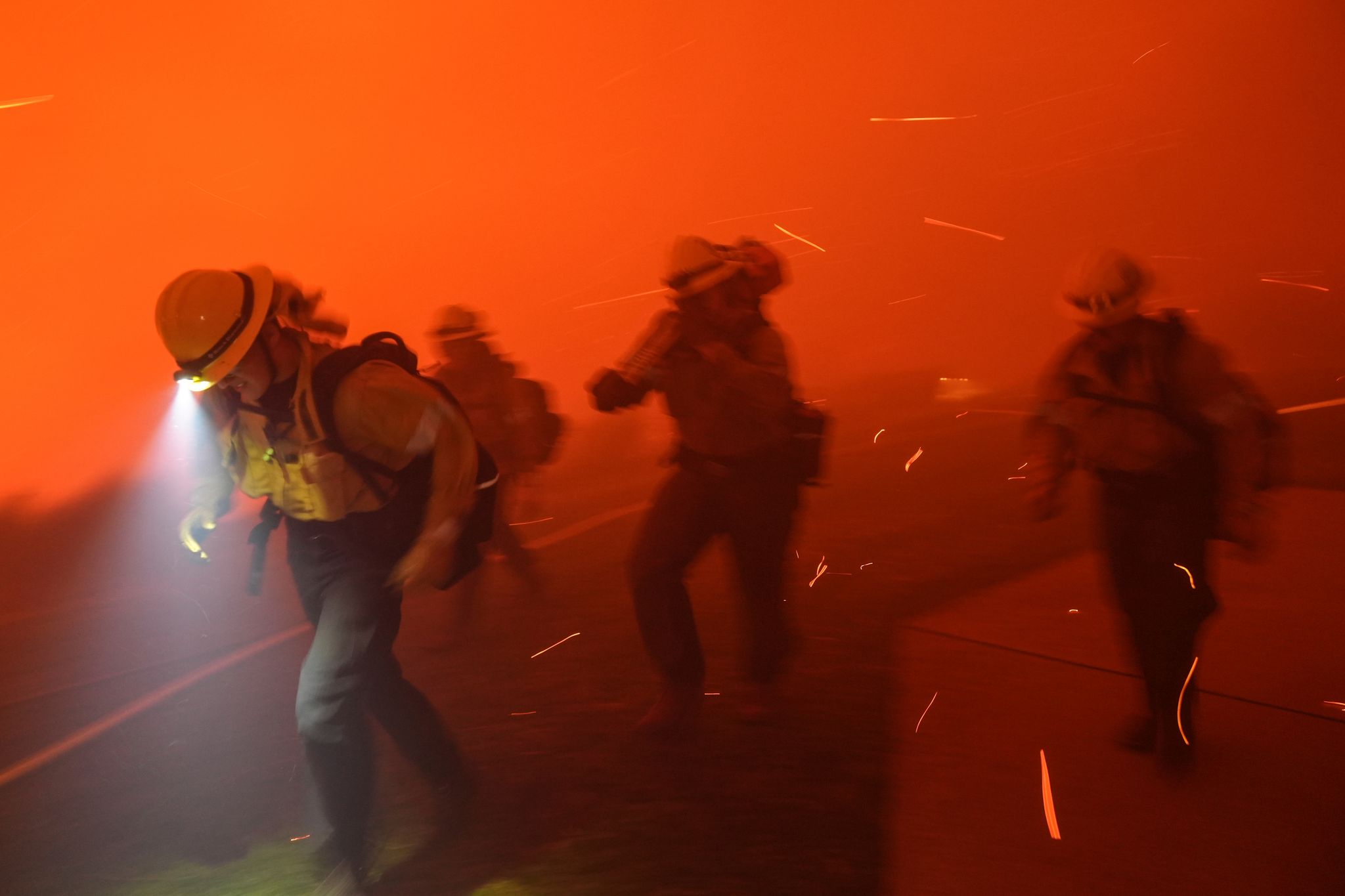 Waldbrand in Malibu breitet sich rasch aus