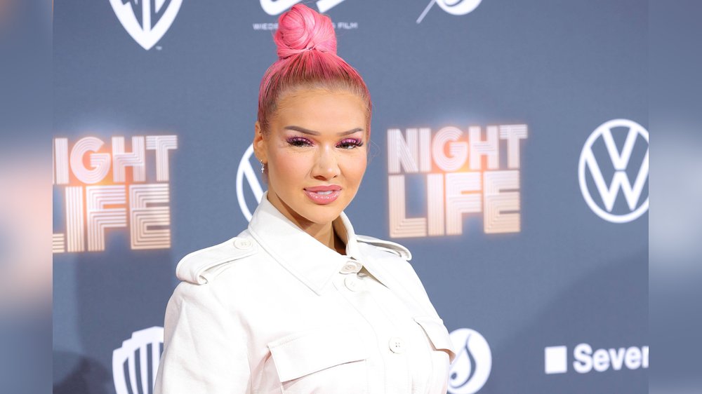 Shirin David rockt Silvester am Brandenburger Tor