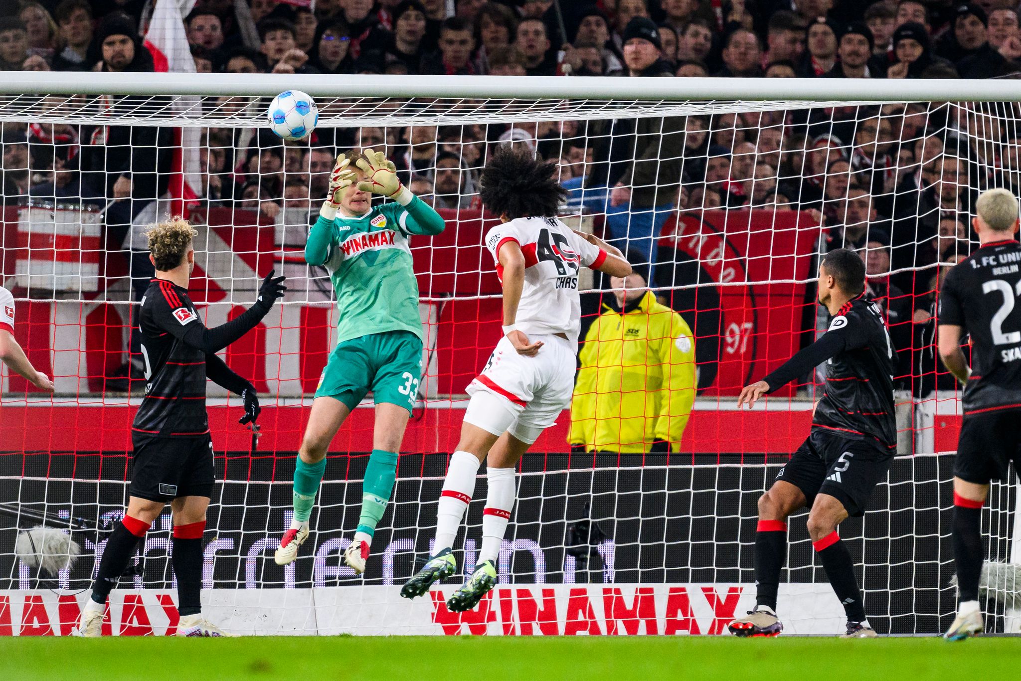 Stuttgart siegt gegen Union Berlin mit 3:2 nach Aufholjagd