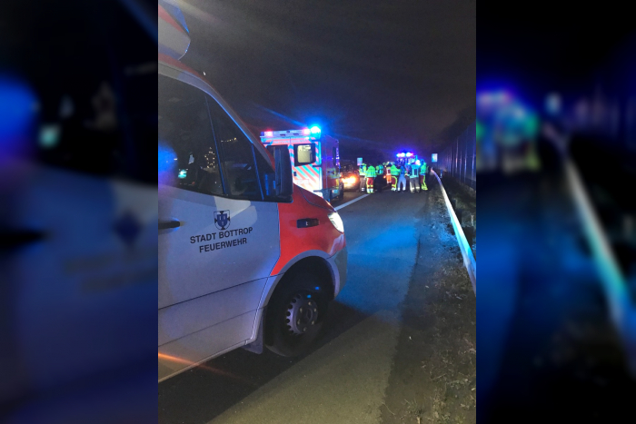 Bottrop: Verkehrsunfall auf der BAB A42