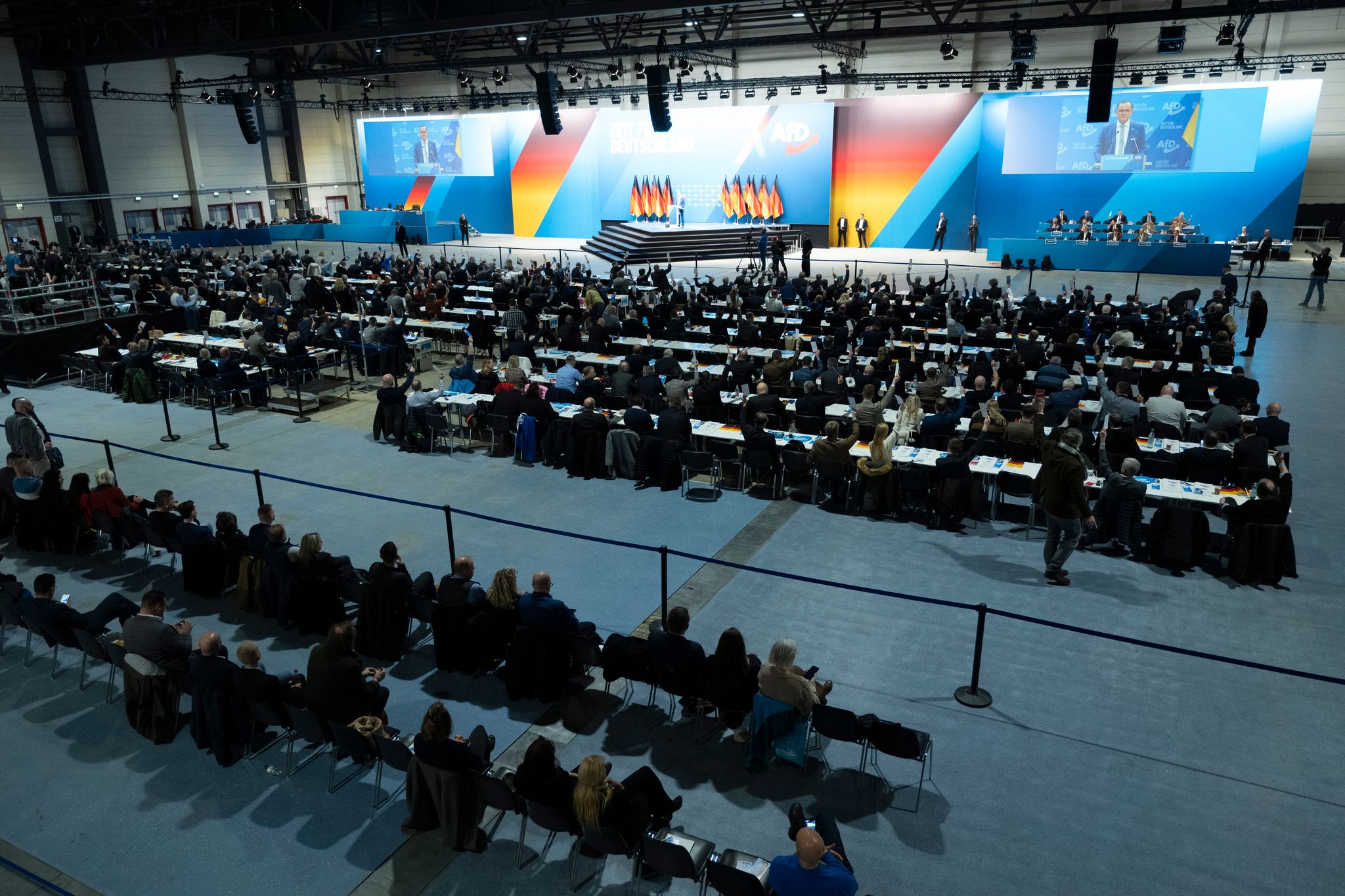 Familie und Kaiserreich – AfD beschließt Wahlprogramm