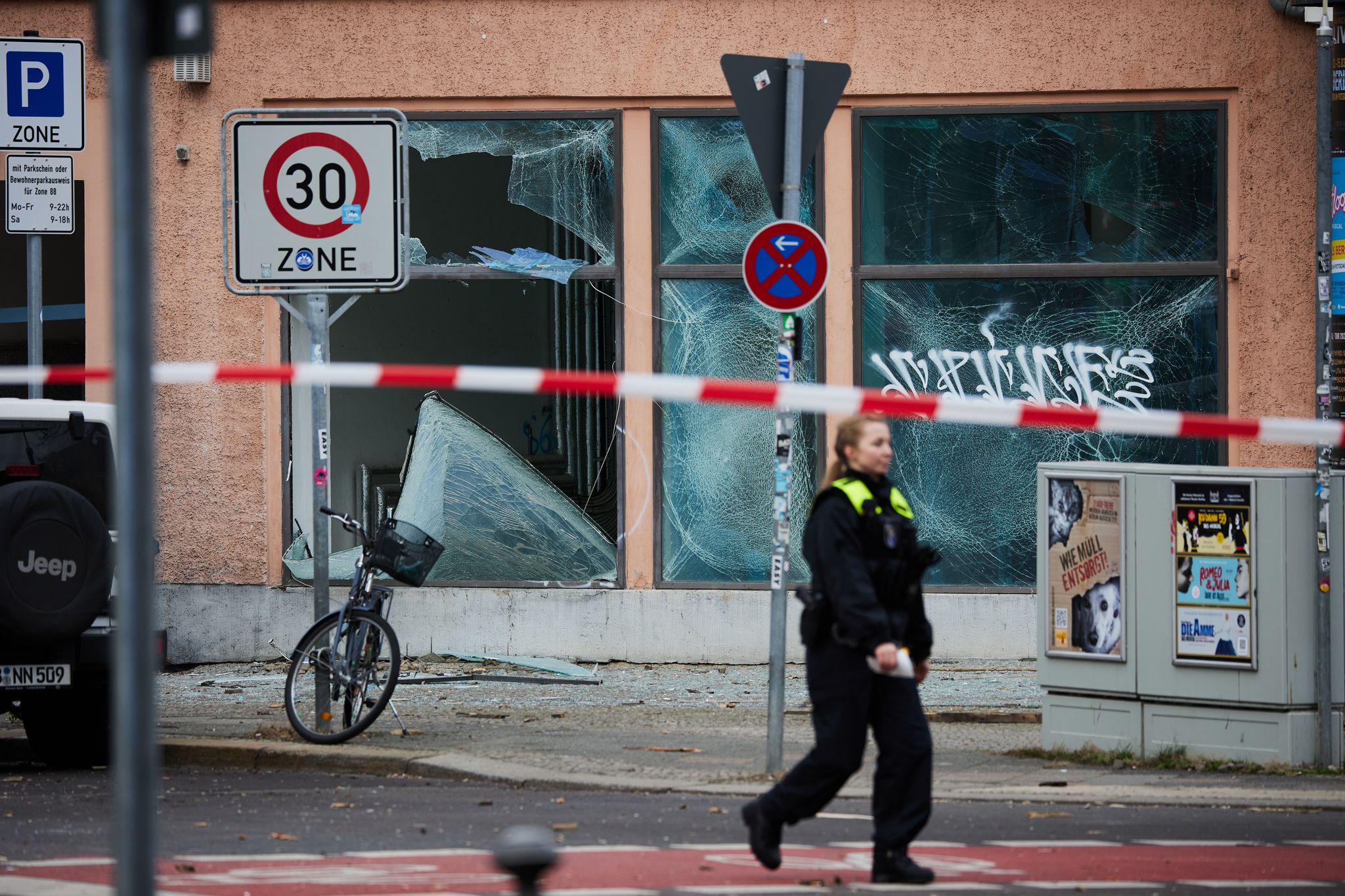 Debatte um Verbot von Kugelbomben nach schweren Schäden und Todesfällen