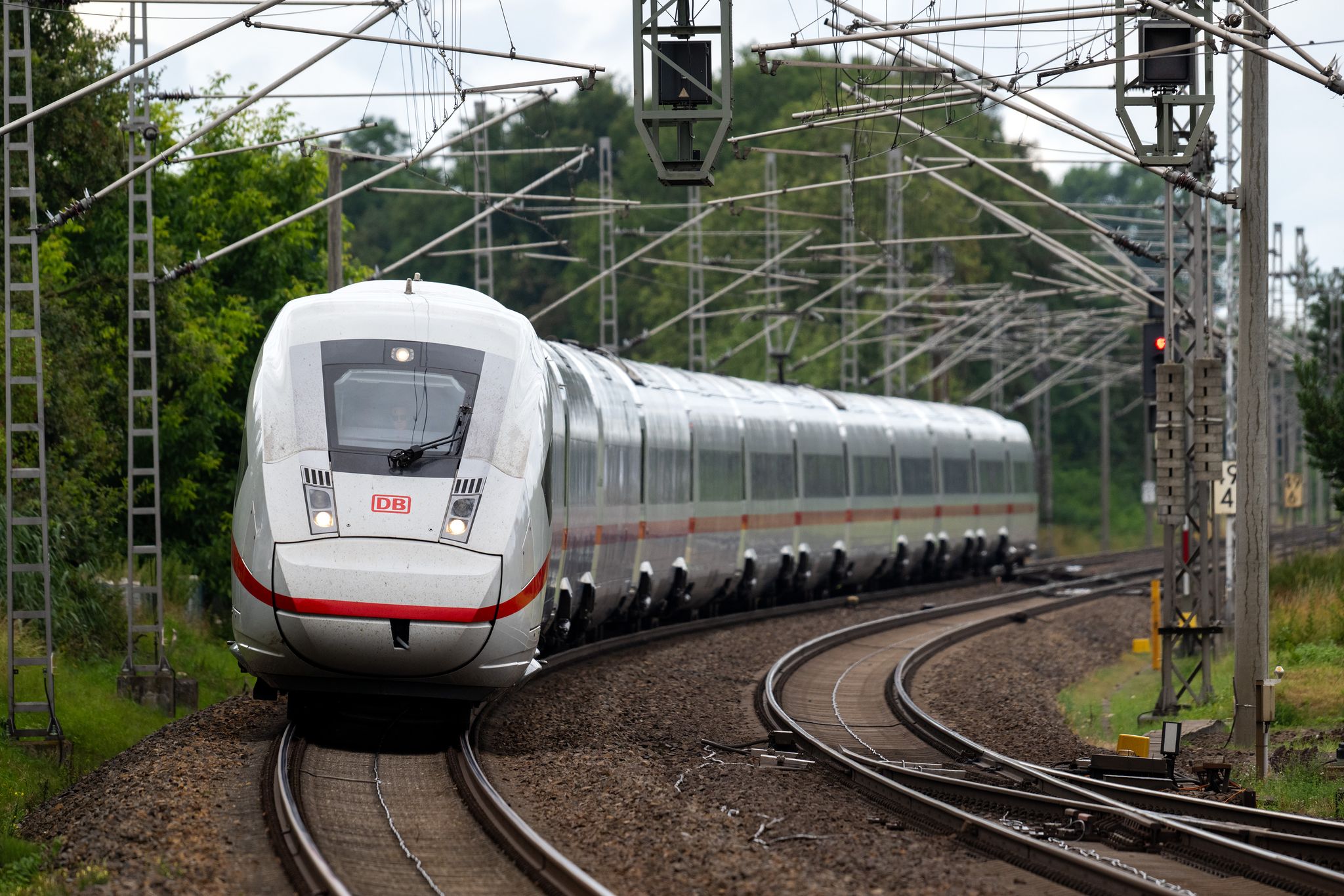 Sturmschäden: Beeinträchtigungen bei der Bahn