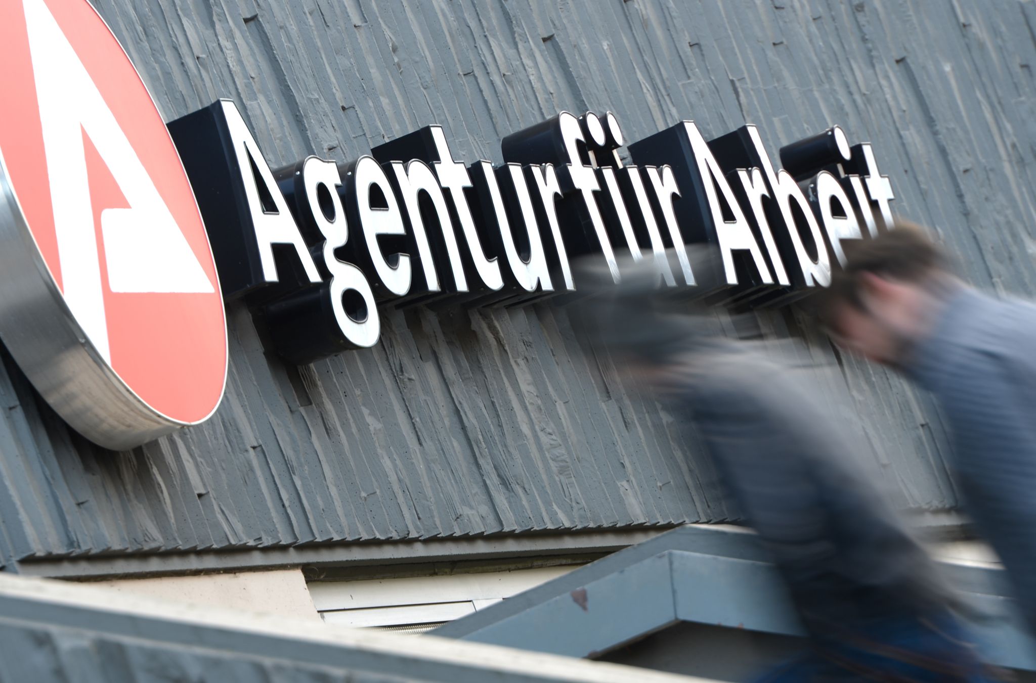 Arbeitslosenzahl in Deutschland steigt im Dezember auf 2,807 Millionen