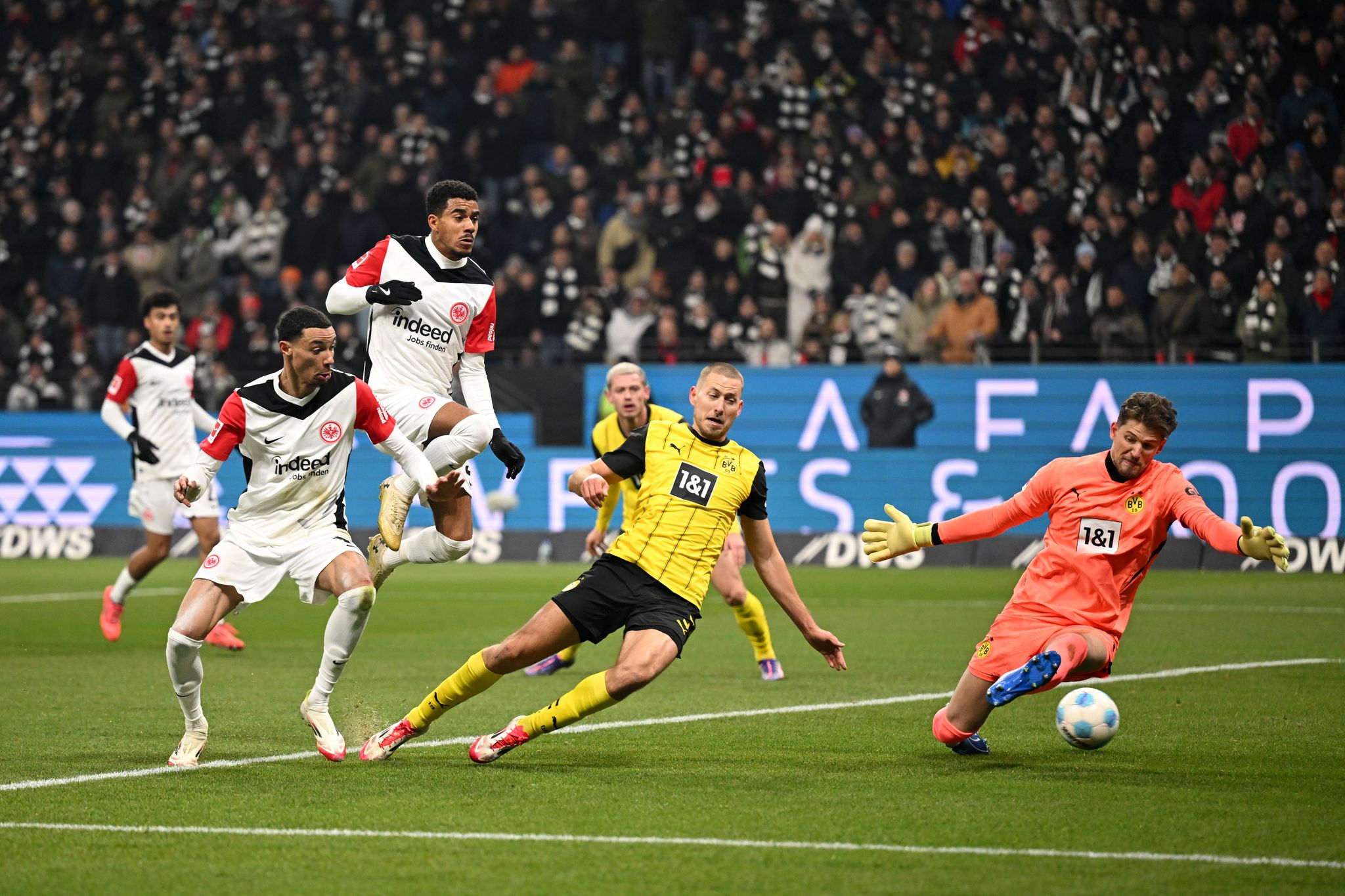 BVB-Krise spitzt sich zu – 0:2 gegen Frankfurt ohne Marmoush