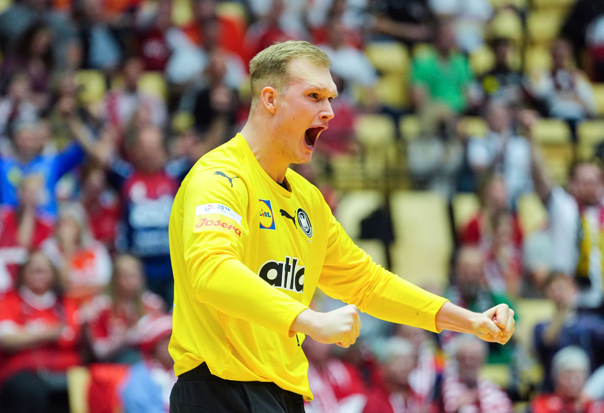 Deutschlands Handballer feiern Kantersieg gegen Tunesien und sichern sich Viertelfinale