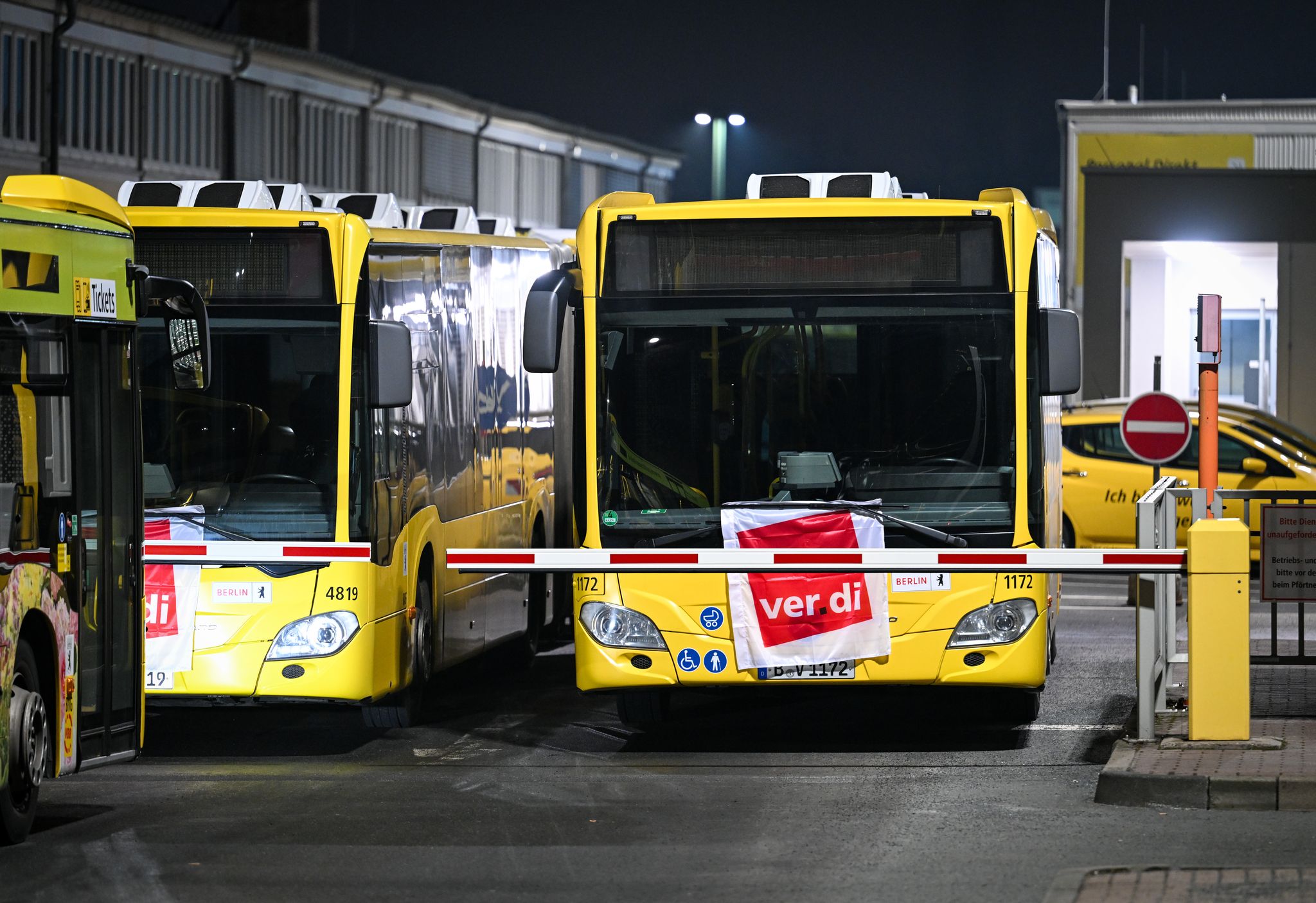 Warnstreiks im Nahverkehr in sechs Bundesländern