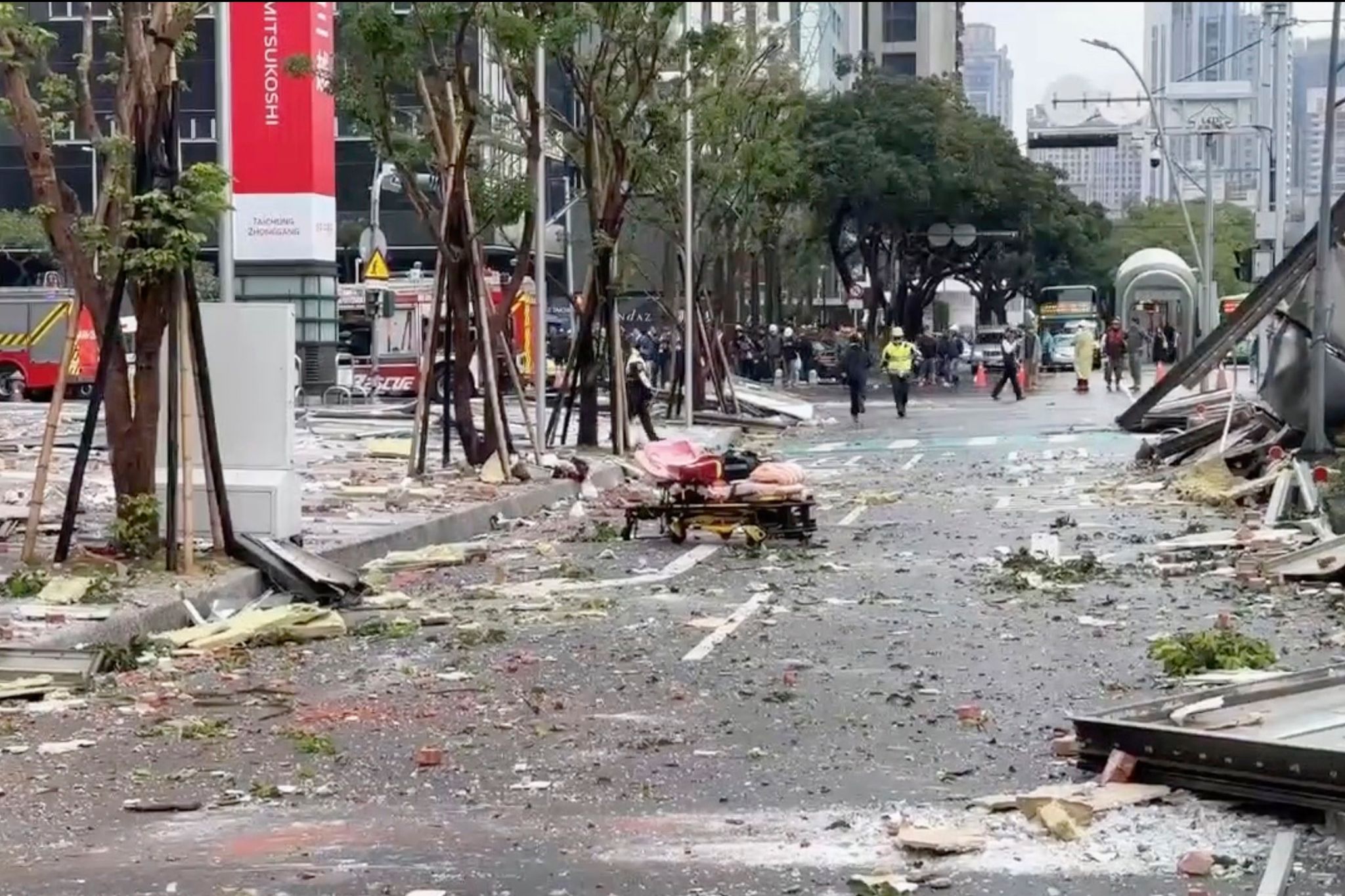 Mehrere Tote bei Kaufhaus-Explosion in Taiwan