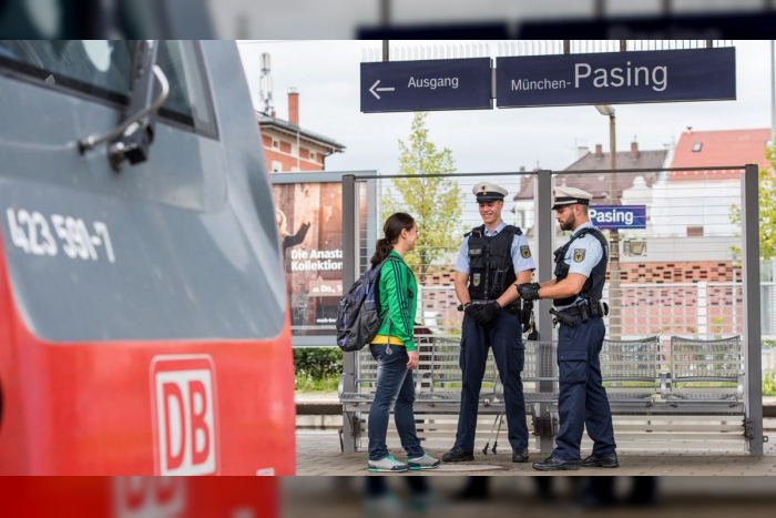 Bahnhof München-Pasing: Polizeieinsatz im Bahnhof Pasing