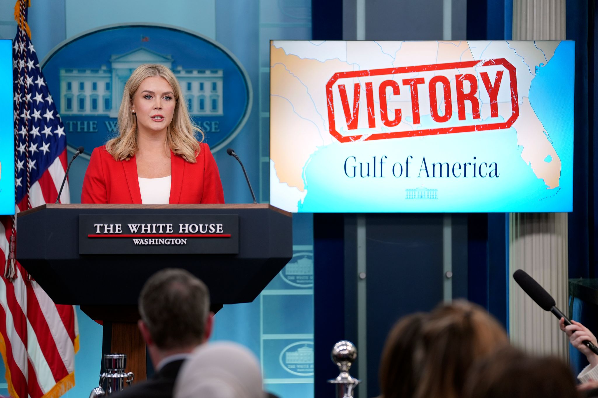 Weißes Haus reißt Reporter-Besetzung im Oval Office an sich