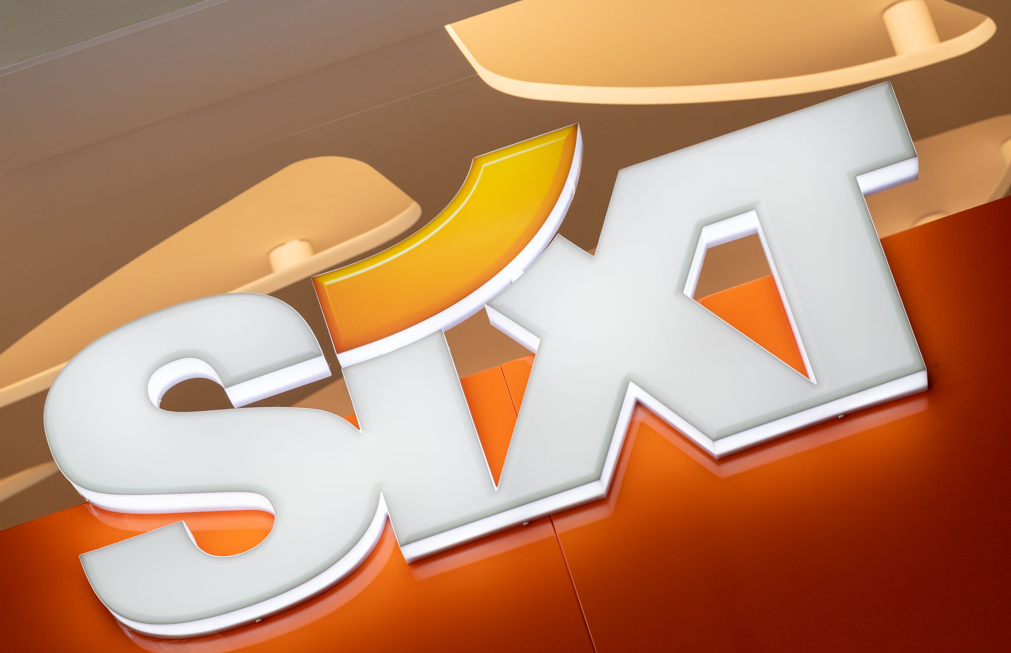 Sixt profitiert vom internationalen Reiseboom