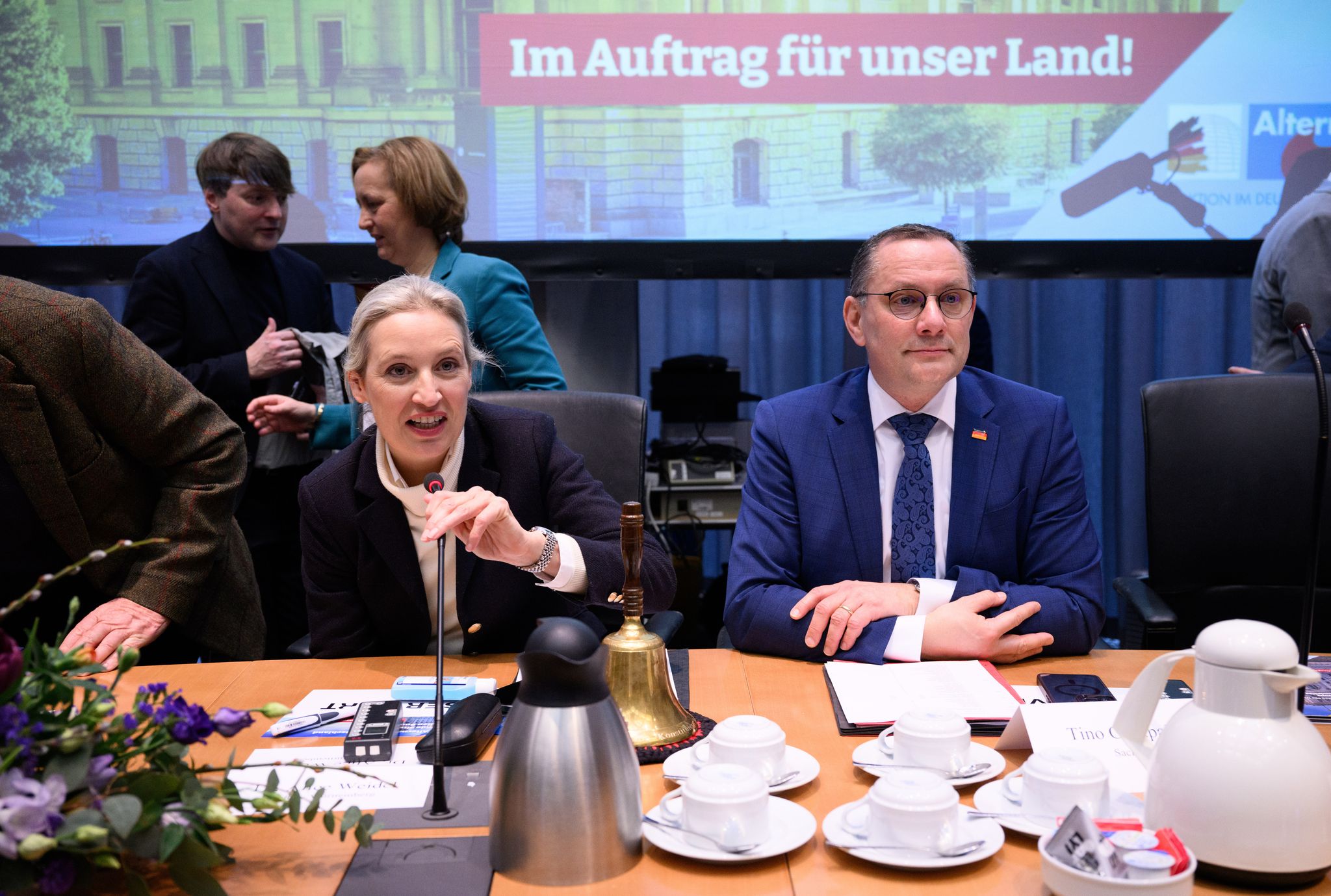 Neue AfD-Fraktion im Bundestag konstituiert sich mit Weidel und Chrupalla an der Spitze