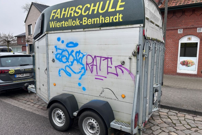 Zeugen gesucht nach Sachbeschädigungen in Fockbek