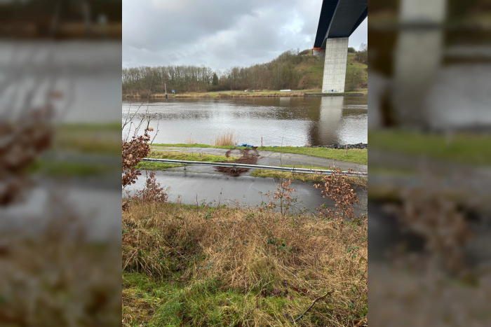 Holstenniendorf: Unerlaubte Müllentsorgung am Nord-Ostsee-Kanal